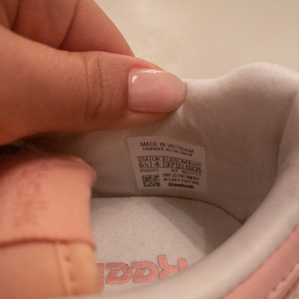 🏷REEBOK - Picture 3 of 5